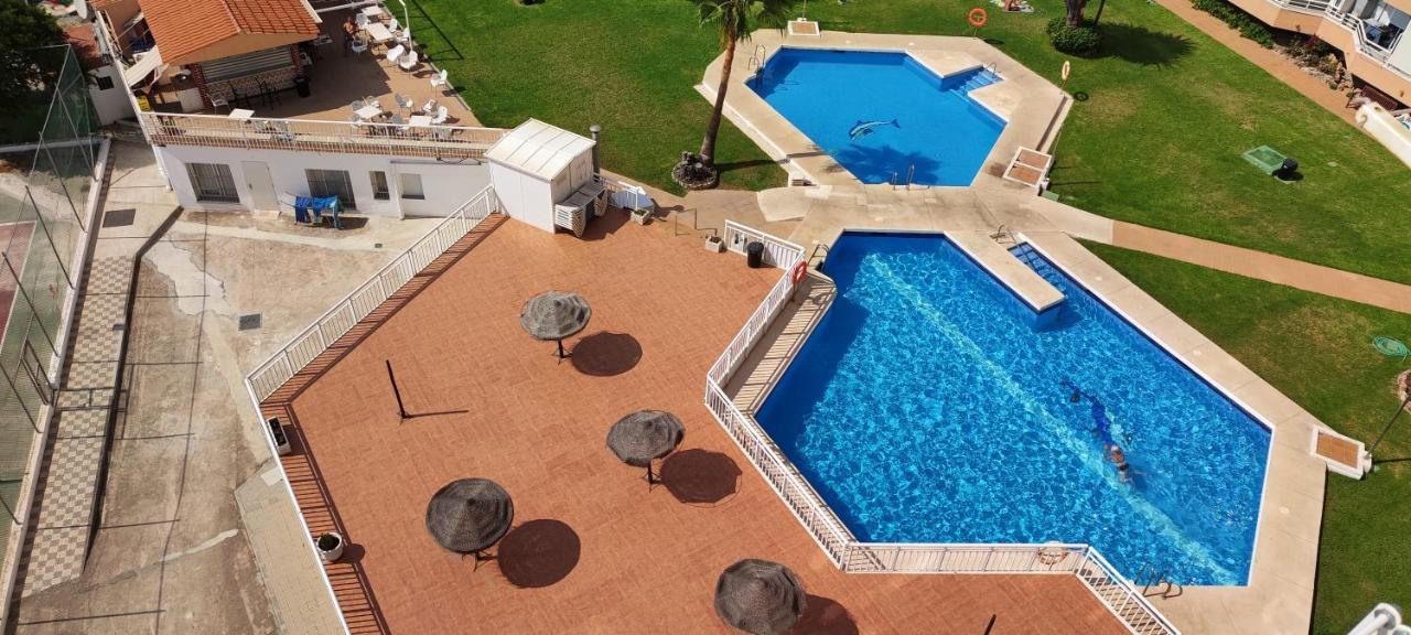 Saltillo Alto Gray Studio. Vistas al mar y piscina Torremolinos Exterior foto